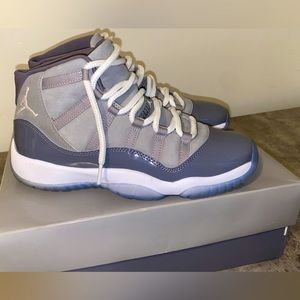 Air Jordan 11 Cool Greys